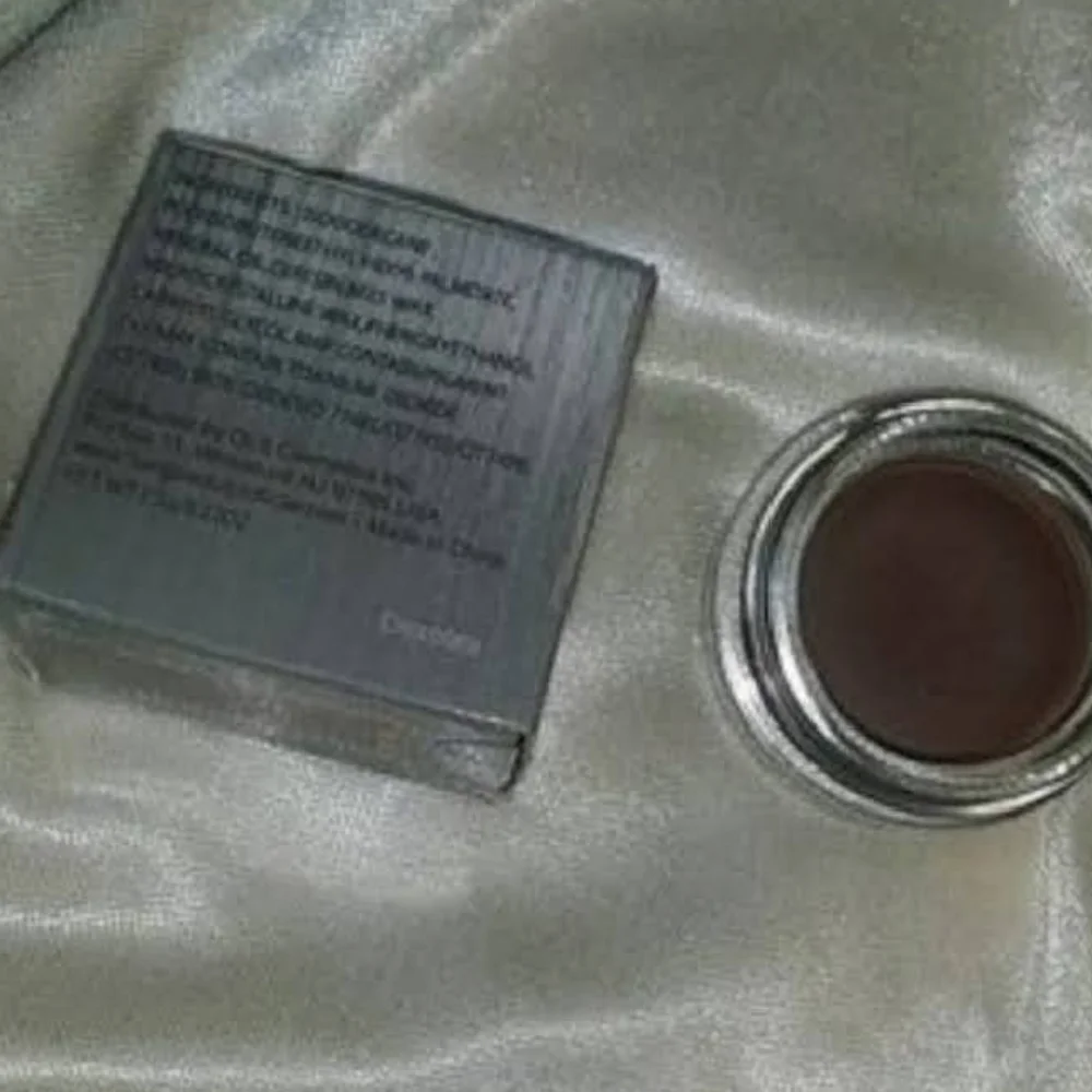 Bang Beauty Gel Eyeliner in Chocolate